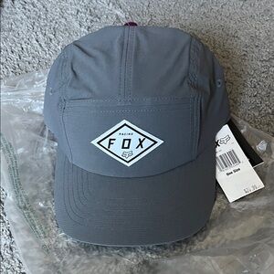 Fox Classic Badge Gray Diamond Logo Performance Men’s Cap